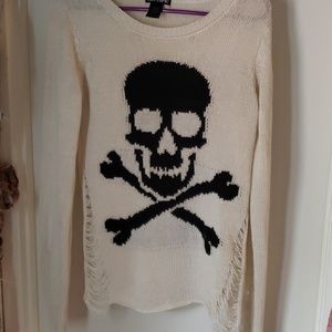 Hot topic skull baggy sweater